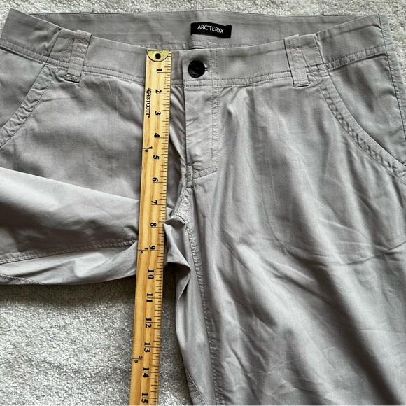 ARC’TERYX WOMENS RELAXED FIT PANTS SIZE 10 TALL ACTIVE OUTDOORS HIKING - Picture 7 of 9
